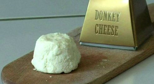 Donkey Most Expensive Cheese World, Pule.jpg