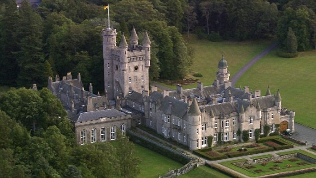 balmoral castle.jpg