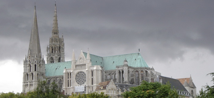 chartres1.jpg