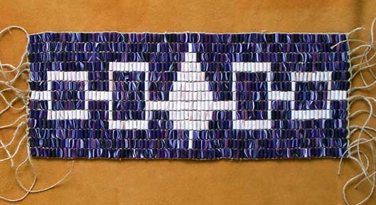 Wampum-Belt-symbolizing-Iroquois-Confederacy.jpg