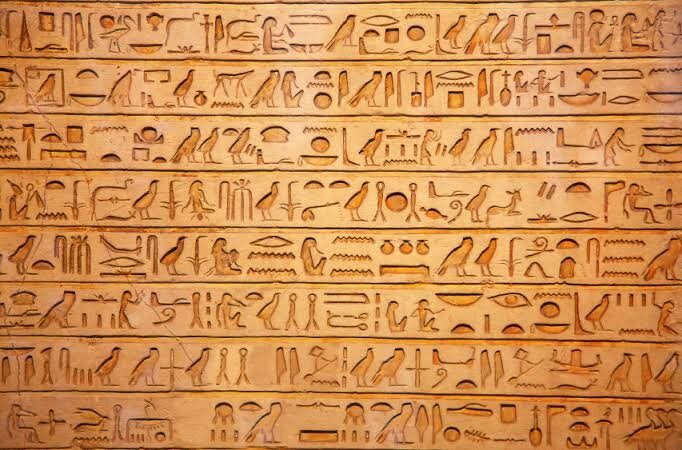 Egyptian_hieroglyphics.jpg