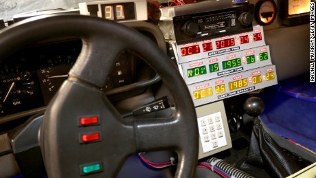 151014173018-03-delorean-large-169.jpg